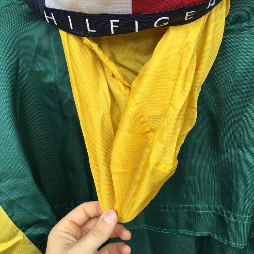 Vintage Tommy Hilfiger jacket - Picture 5 of 5